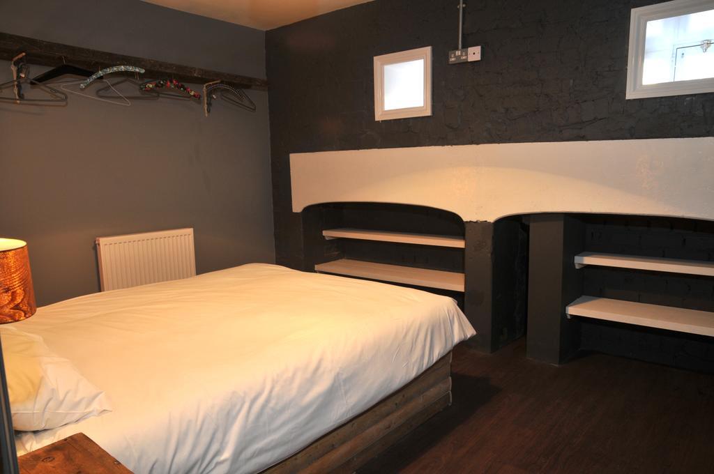 Le Bateau Aparthotel Liverpool Zimmer foto