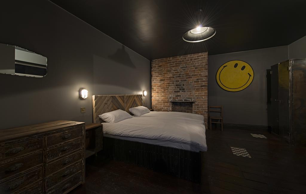 Le Bateau Aparthotel Liverpool Zimmer foto